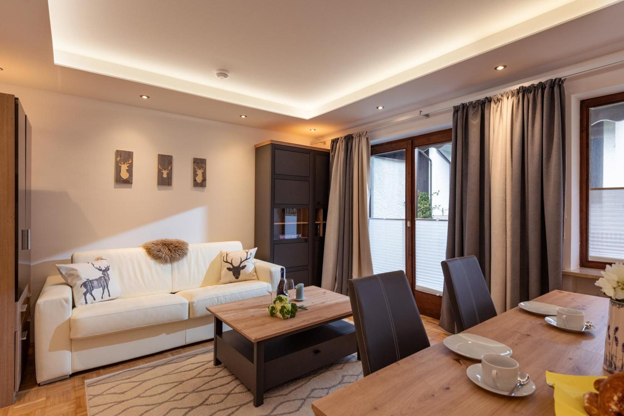 Ferienhaus Wildbarren - Alpenmagie Suites Oberaudorf Eksteriør bilde